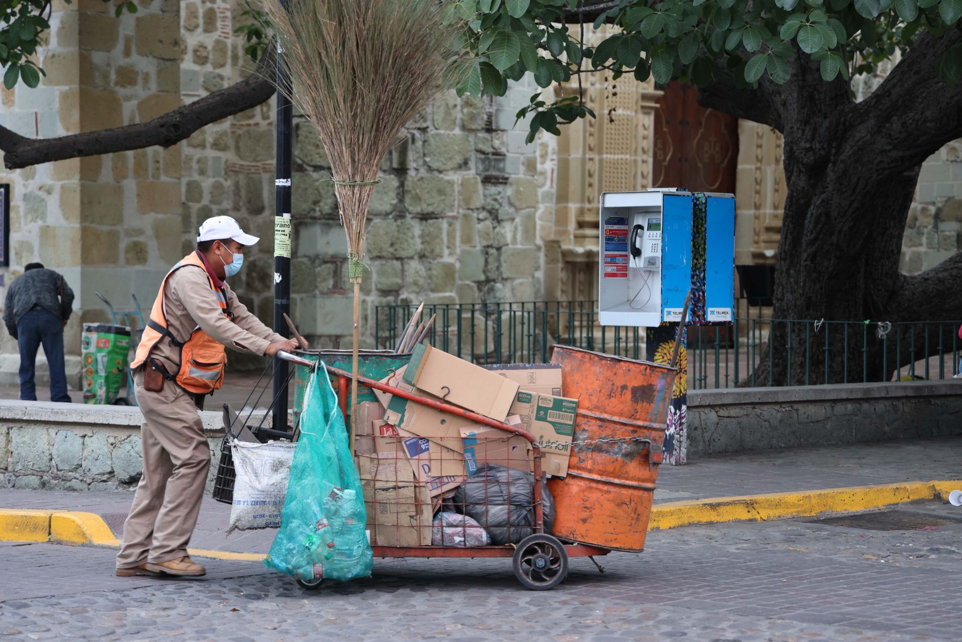 Chimbote Waste Management Faces Delays